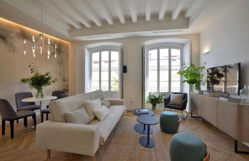 Old Town Apartment | Plaza Mina Suites - Adults Recommended by Luxury Suites Cadiz