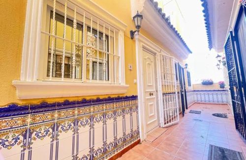 Orihuela Costa House | Pleasant 4 Bedroom Townhouse with Com Pool VM7