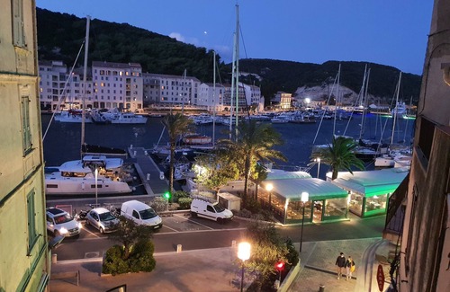 Bonifacio Apartment | Pleasant apartment on the Bonifacio marina