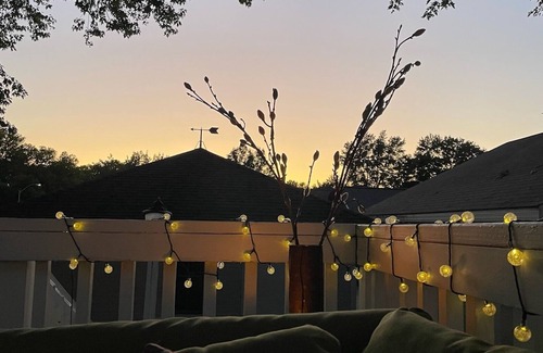 Pella House | Pleasant Stay in Pella
