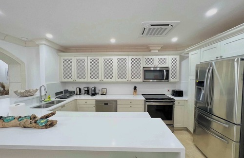 Little Battaleys Apartment | Please Inquire Before Booking – Luxury Villa