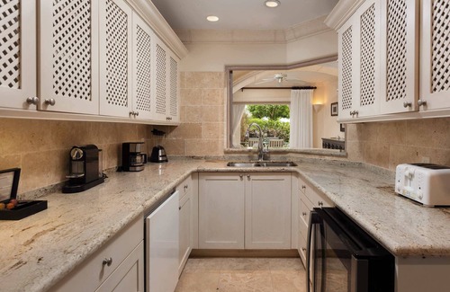 Little Battaleys Apartment | Please Inquire Before Booking – Luxury Villa