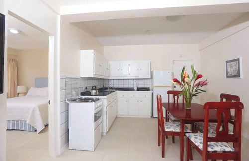 Saline Point Villa | Please Inquire Before Booking – Luxury Villa