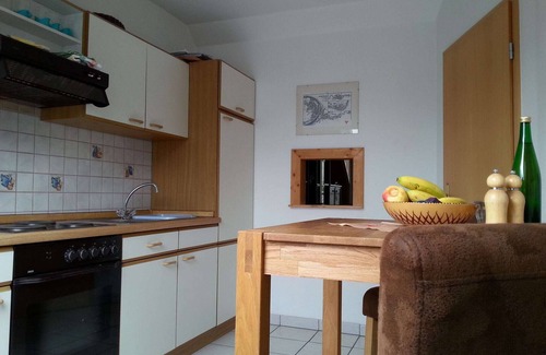 Wolf Apartment | Pleasing Apartment in Traben-Trarbach with Balcony