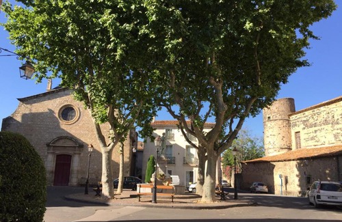 Nizas House | Plein Sud : jolie maison dans village pittoresque de l'Hérault.