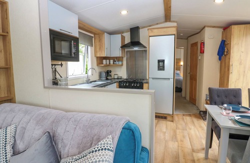 Welton Cottage | PLOT 41, pet friendly, with hot tub in Armathwaite