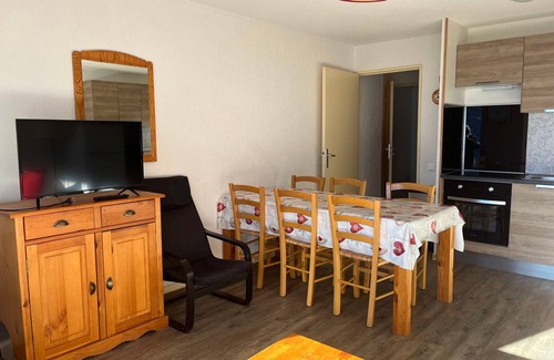 Peyragudes Apartment | PMR T3 Apartment in Peyragudes, near slopes, Spassio access, pets allowed