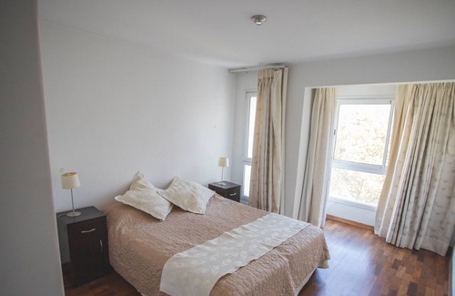 Pocitos Apartment | Pocitos Beach with full services (supermarket, restaurants) nearby.