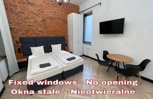Stare Miasto Apartment | Pod Błękitnymi Podkowami