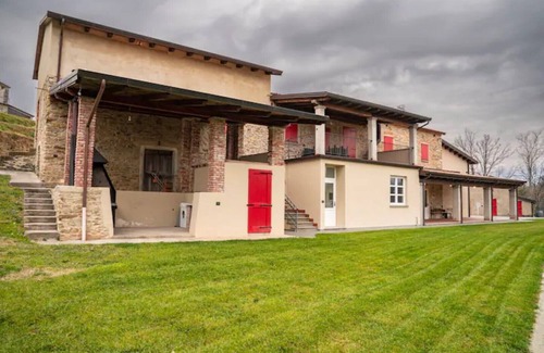 Masero Apartment | Podere di Emore - n. 2 - App. on the Francigena with swimming pool and Wi Fi