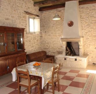 Caramanico Terme House | Poesia d'Abruzzo