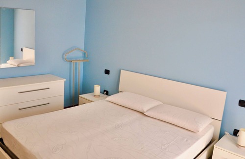 Province of Cagliari Apartment | Poetto blue house a stone's throw from the beach IUN R7329