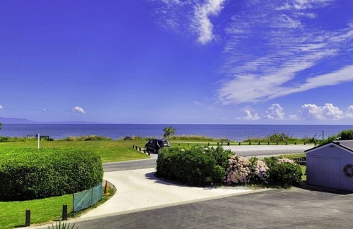 Pohara House | Pohara's Bliss by the Sea