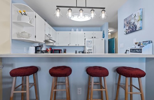 Pine Knoll Shores Condo | Point Prospect Shores- Ocean Front Condo