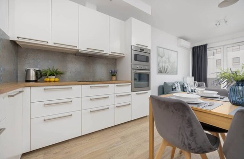 Warsaw Apartment | Polki 3A | Functional Apartment | Parking
