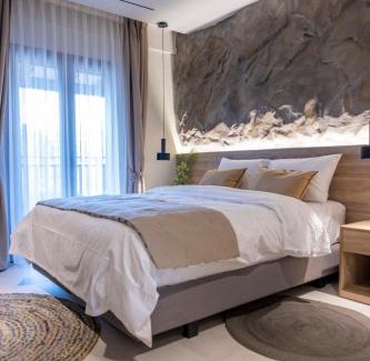 Kalambaka Apartment | Polyzos Luxury Suites Meteora #2 - Adults Friendly