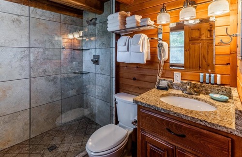 Ponca Condo | Ponca Cabin 1 - Nestled in the Heart of Beautiful Ponca