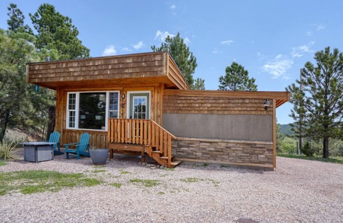 Hot Springs Cabin | Ponderosa Cabin at Highland Meadows