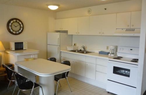 Waikiki Apartment | PonoAloha