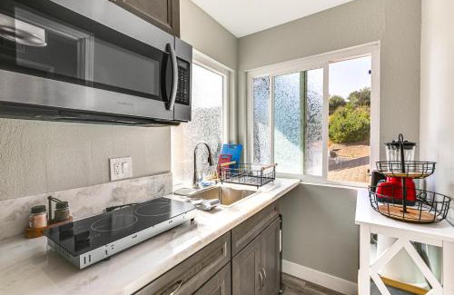 Bonita Long Canyon Apartment | Pool Access and Private Deck Mtn-View Bonita Studio