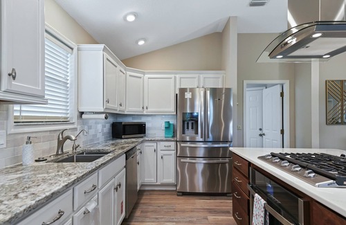 Belvedere House | Pool, Golf Course View Home, 4 place golf cart