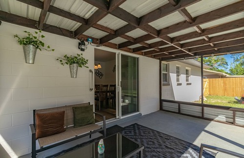 Ocala House | Pool Home in Ocala -Casa Oasis