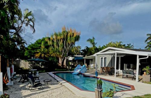 Cutler Bay House | Pool House Resort heated swimming pool private duplex