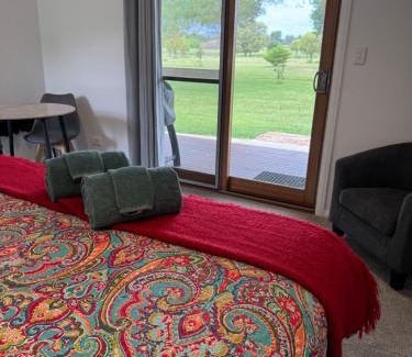Warrow Bed & Breakfast | Poona Farm Estate - The Cottage