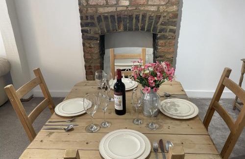 Farnborough and Crofton House | Poplar Cottage Farnborough Kent
