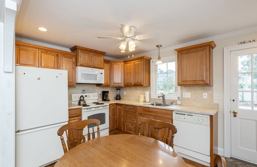 Popponesset House | Popponesset! 3 bed, 1 bath w/outdoor shower. Private beach.