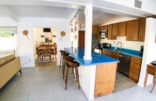 Borrego Springs House | Poppy Desert House: Borrego Mid-Century Modern