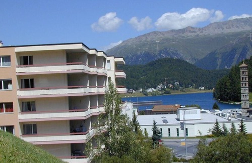 Sankt Moritz-Bad Apartment | Popular and centrally located residential building in St.