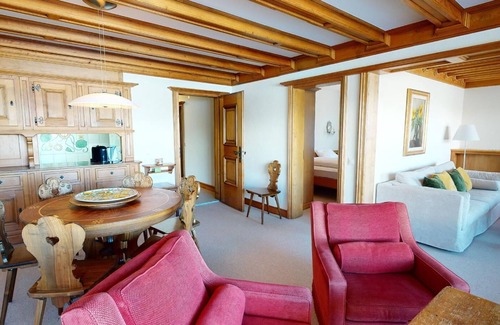 Sankt Moritz-Bad Apartment | Popular and centrally located residential building in St.