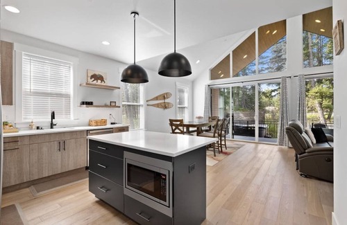 Cle Elum House | Popular Dates Available-Suncadia Luxury Awaits!