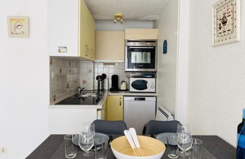 Carnac Apartment | PORT AN DRO - Studio avec Terrasse, Wifi - UD98
