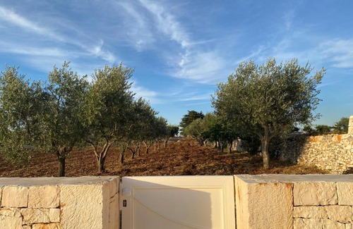 Noci House | Porta dell'est