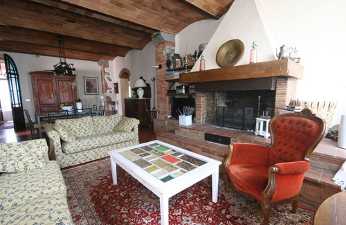 Gaiole in Chianti House | Portion Farmhouse nestled in the heart of Chianti with private pool,