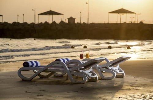 Ras Sudar Ski Chalet | Porto Sokhna Beach Resort - Hawiin