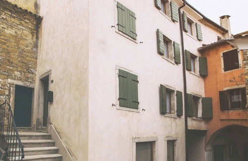 Oprtalj Apartment | Portole Suite 1 Summa