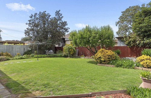 Portarlington House | Portside Rest - Great location with lots to do.