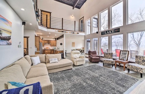 Porum House | Porum Home with Private Dock on Lake Eufaula!