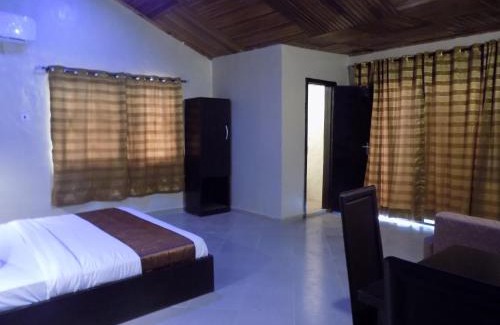 Ikeja Hotel | Posh Apartments Business Hotel