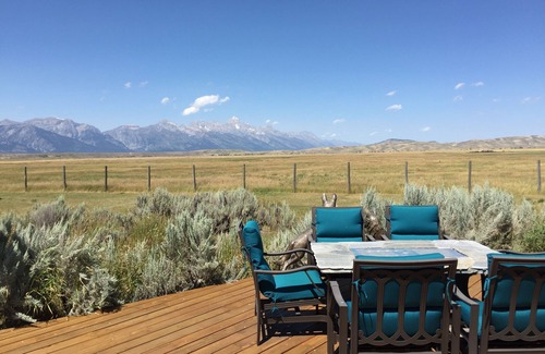 Jackson Hole House | 'Possibly the Most Desirable House Rental in Jackson Hole'-Elk Refuge Ranch Home
