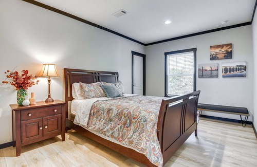 Graford House | Possum Kingdom Lake House w/Shared Dock & Hot Tub