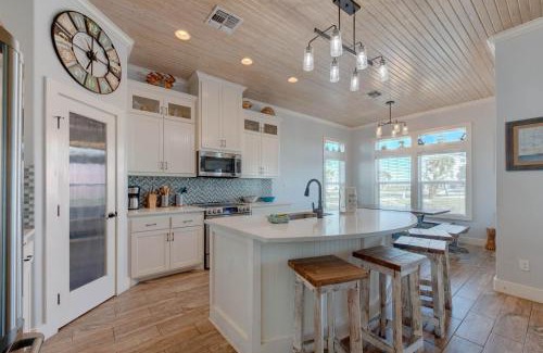 Port Aransas House | Postcard from Paradise