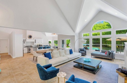 East Hampton House | Postmodern 4,000 Square-Foot Retreat on Four Acres, Expansive Outdoor.