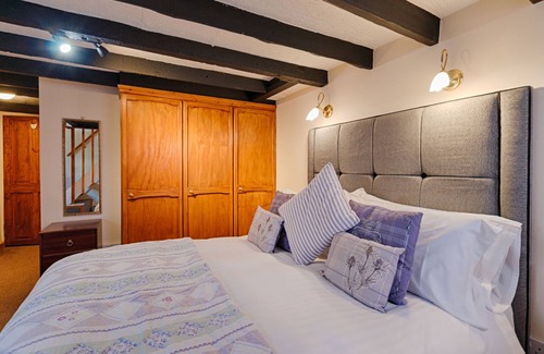 Shaldon Bed & Breakfast | Potters Mooring Guest House Hotel
