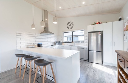 Te Anau House | Pounamu Paradise - Te Anau Holiday Home