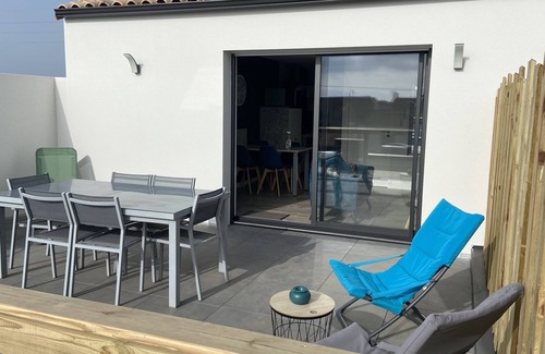 LʼAiguillon-sur-Mer Apartment | Pour 4 Pers Plein Soleil, Gd Terrasse sur Toiture