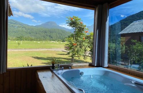 Praia Grande Ski Chalet | Pousada Canyons do Sul